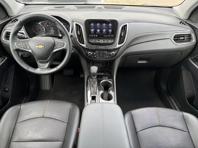 Used 2024 Iridescent Pearl Tricoat Chevrolet Premier image 13