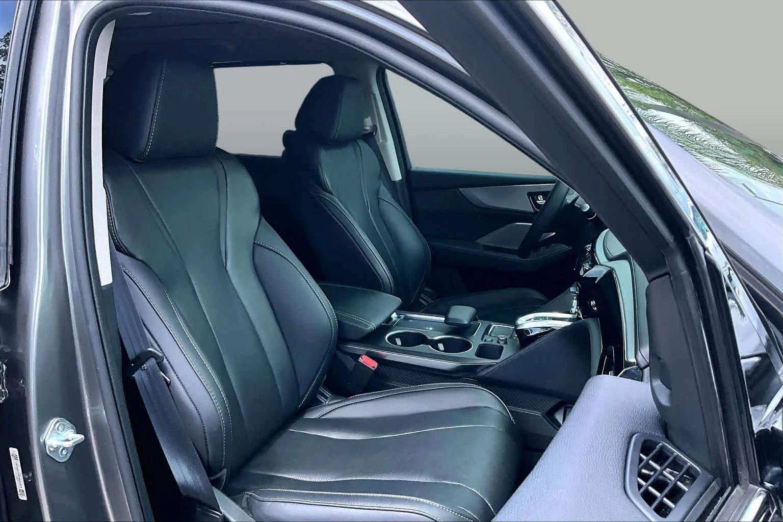 Used 2023 Liquid Carbon Metallic Acura w/Technology Package image 9