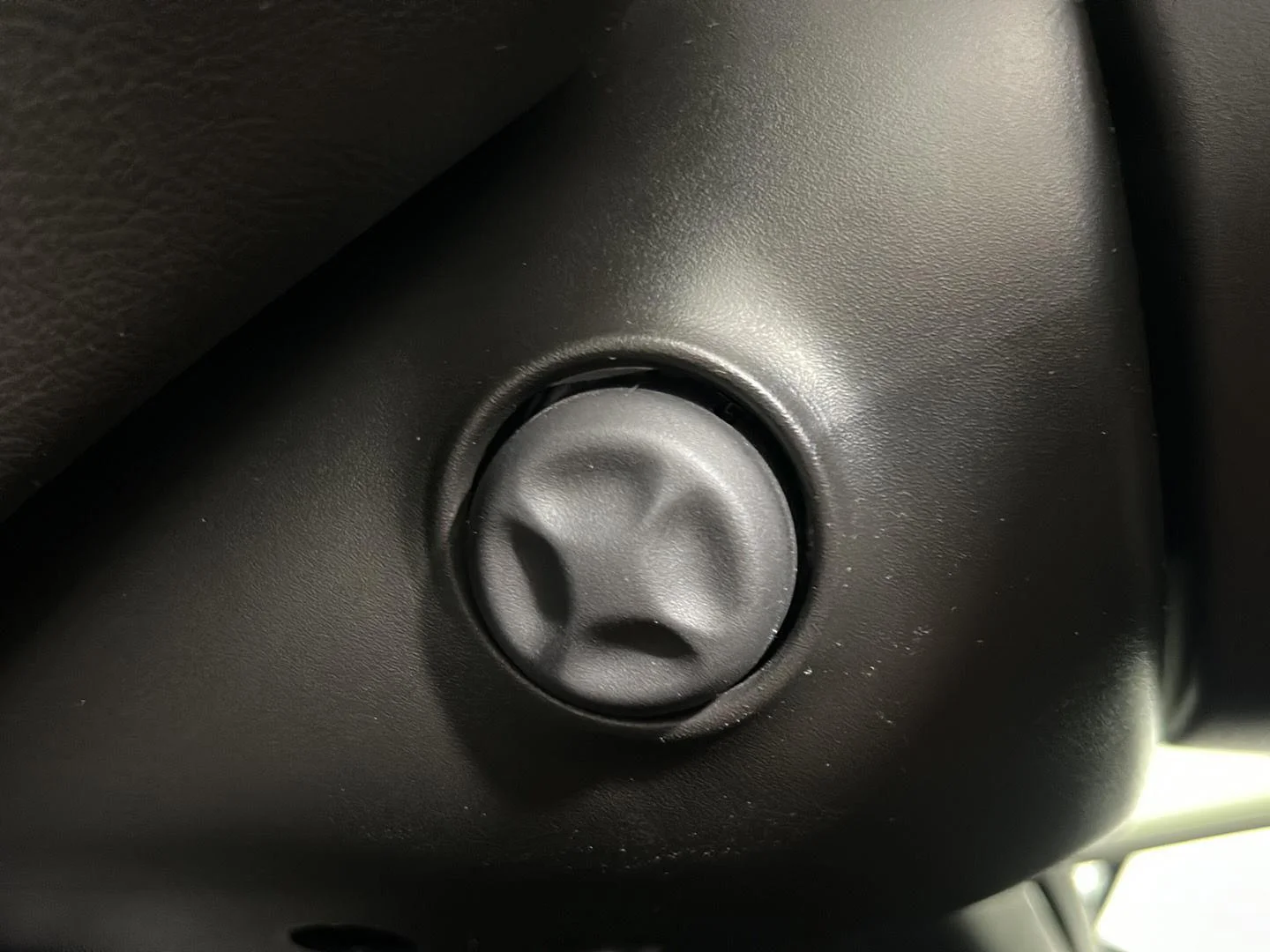 Used 2019 Black Metallic Cadillac Luxury image 24