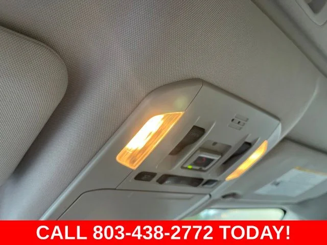 Used 2020 White Toyota XLE image 30