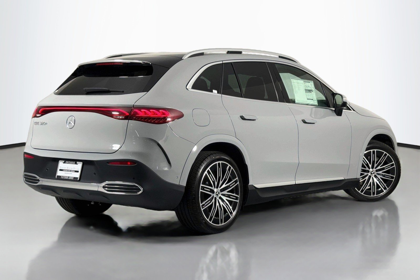 New 2027 MANUFAKTUR Alpine Grey Mercedes-Benz EQE 320+ SUV image 10