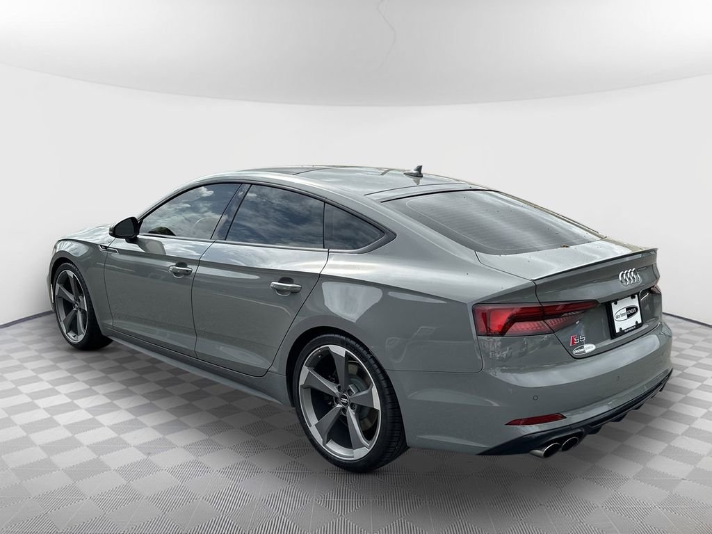 Used 2019 Gray Audi Premium Plus image 5