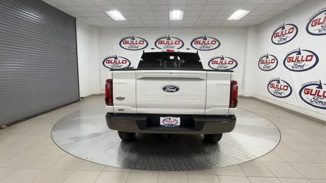 New 2026 Star White Metallic Tri-Coat Ford King Ranch image 10