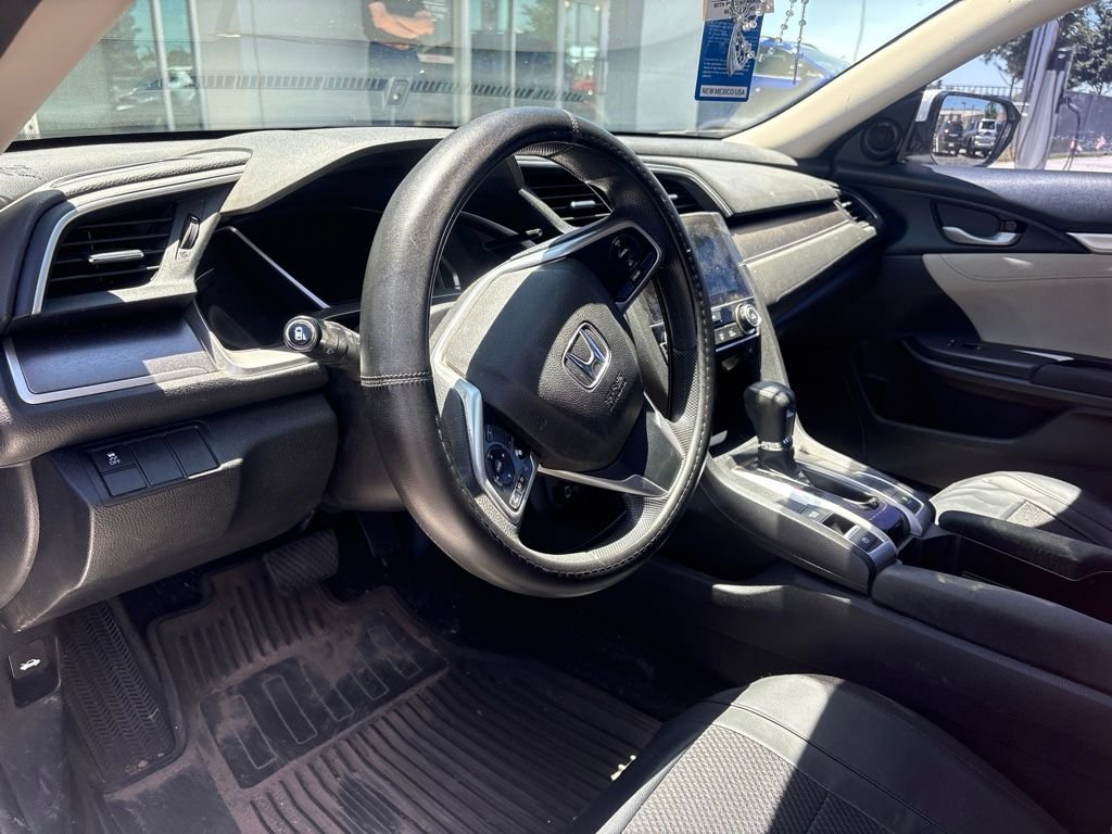 Used 2016 White Honda EX-T image 10