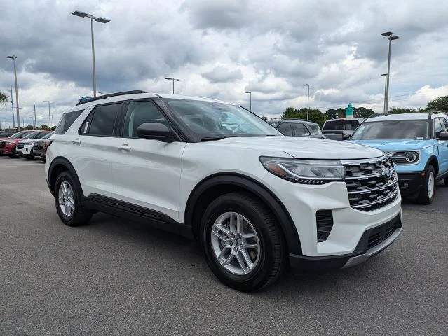 New 2026 Star White Metallic Tri-Coat Ford Active image 35