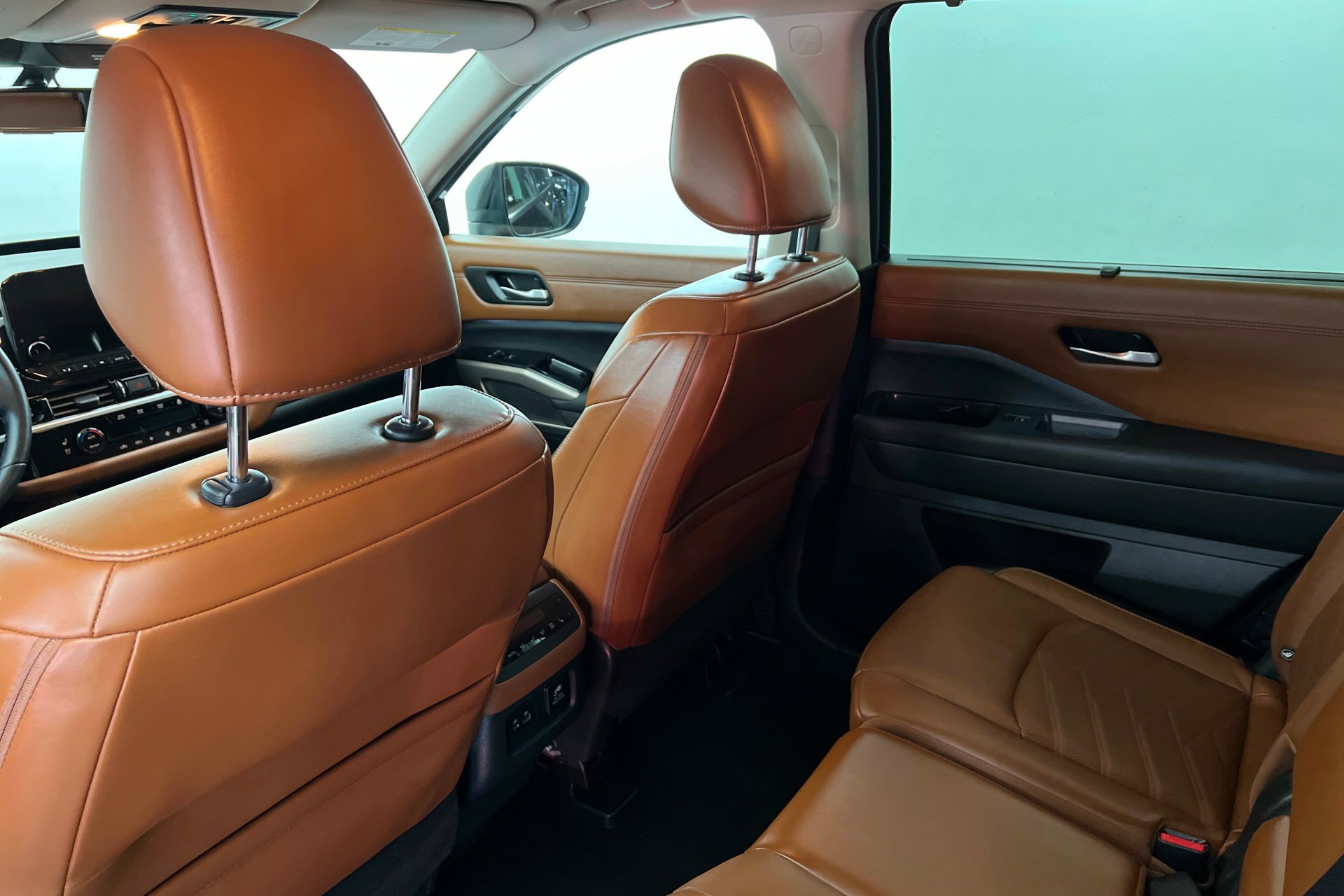 2025 Nissan Pathfinder Platinum - Photo 20