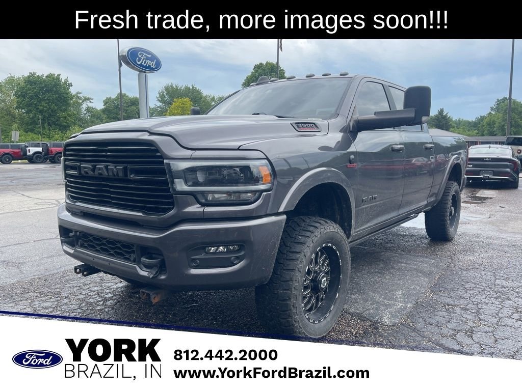 2020 RAM 3500 Laramie 4X4 Crew Cab SWB's photo
