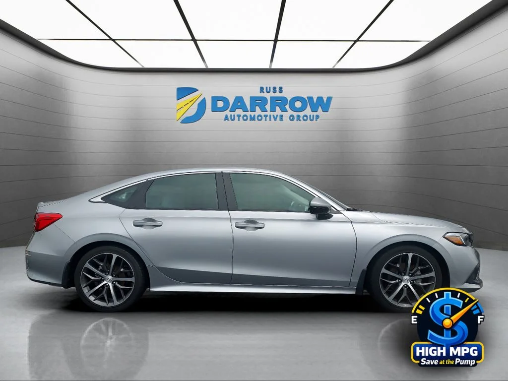 Used 2022 Silver Honda Touring image 6