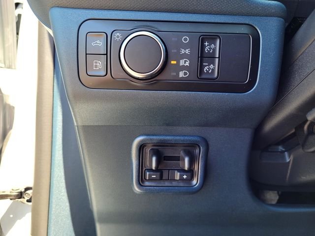 Used 2025 White Ford Lariat image 15