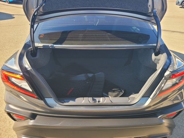 Used 2022 Gray Subaru Base image 11