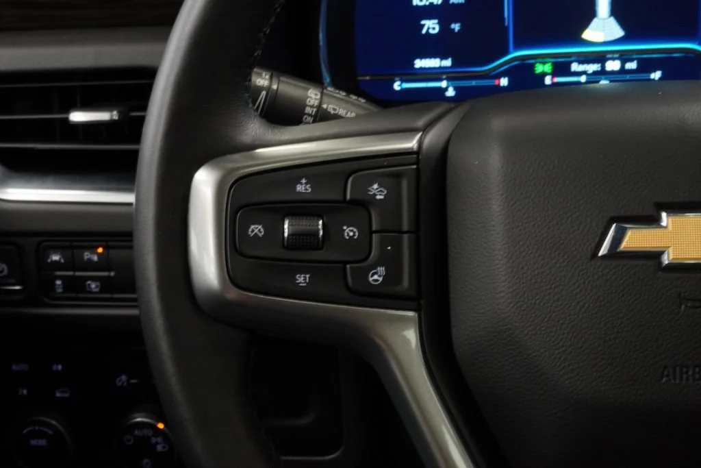Used 2022 Black Chevrolet LT image 22