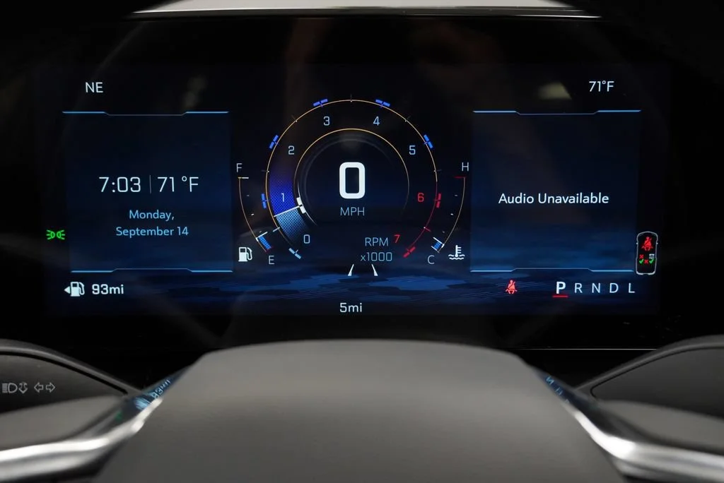 New 2027 Mosaic Black Metallic Chevrolet LT image 13