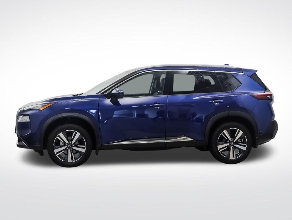 Used 2022 Nissan Rogue SL with VIN 5N1BT3CB1NC711593 for sale in Minneapolis, Minnesota