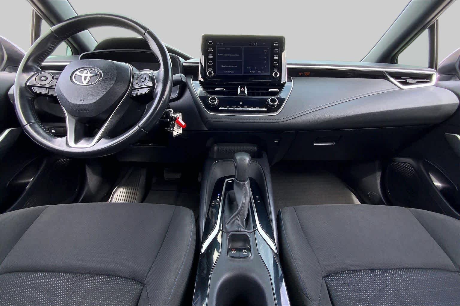 Used 2020 Classic Silver Metallic Toyota SE image 15