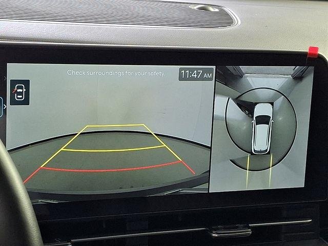 New 2026 White Hyundai Limited FWD image 25