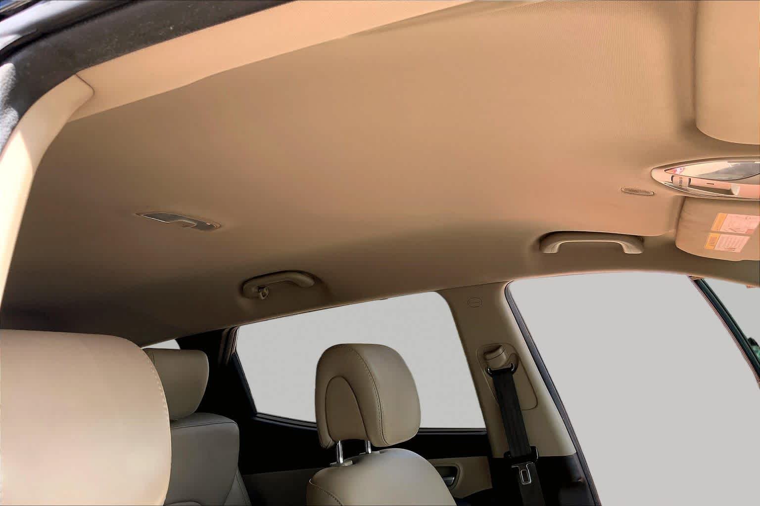Used 2014 Twilight Black Hyundai  image 14