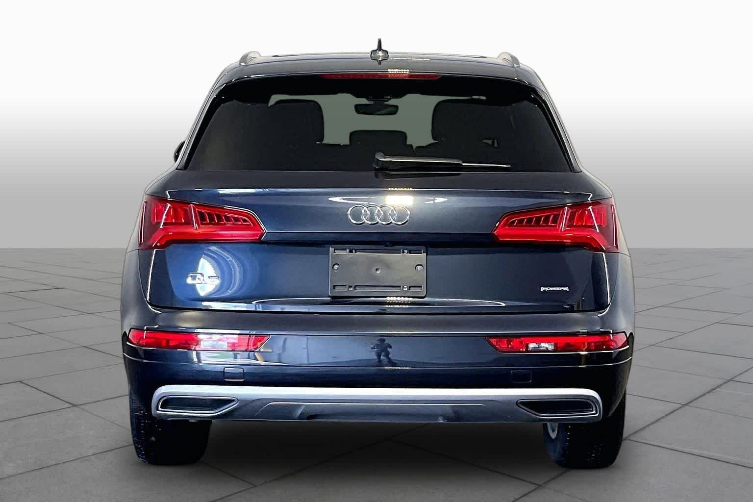 Used 2019 Moonlight Blue Metallic Audi Premium image 5