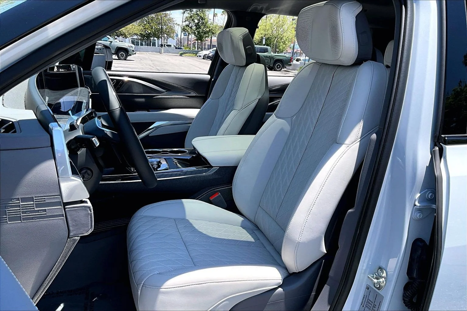 New 2026 Vibrant White Tricoat Cadillac Luxury image 12