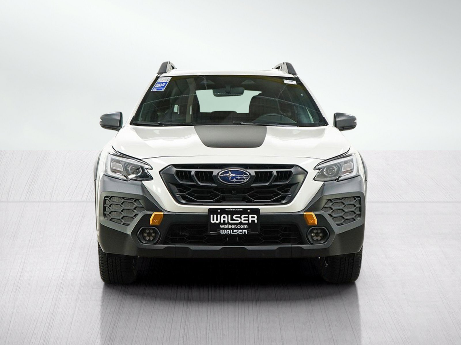 Used 2024 Crystal White Pearl Subaru Wilderness image 8