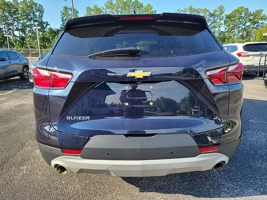 Used 2020 Blue Chevrolet LT image 6