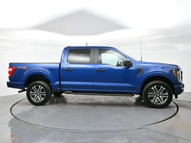 Used 2023 Atlas Blue Metallic Ford XL image 8