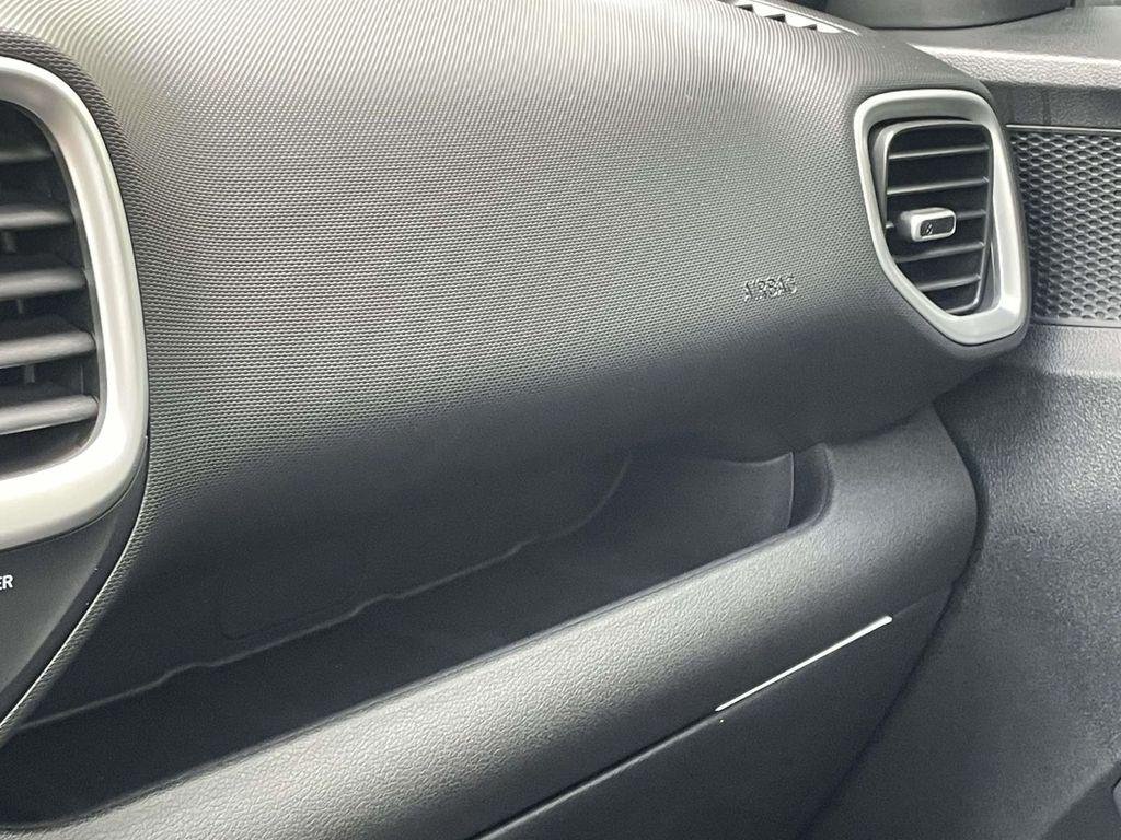 New 2026 White Hyundai SEL image 30
