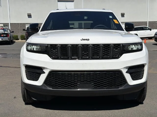 Used 2023 White Jeep Altitude X image 15