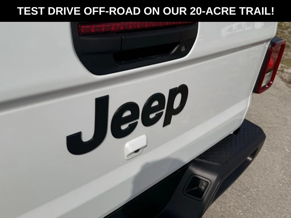 New 2026 Bright White Clear-Coat Exterior Paint Jeep Sport image 33