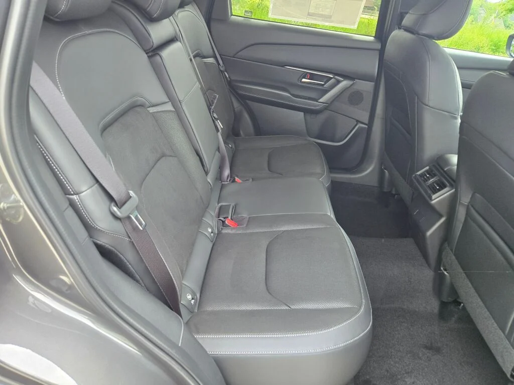 New 2026 Machine Gray Metallic Mazda 2.5 S Select AWD image 7