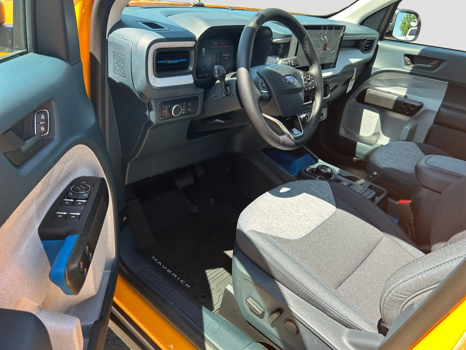 New 2026 Orange Fury Metallic Tri-Coat Ford XLT image 12