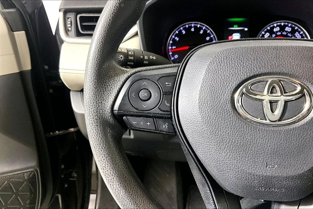 Certified Used 2019 Midnight Black Metallic Toyota XLE image 14