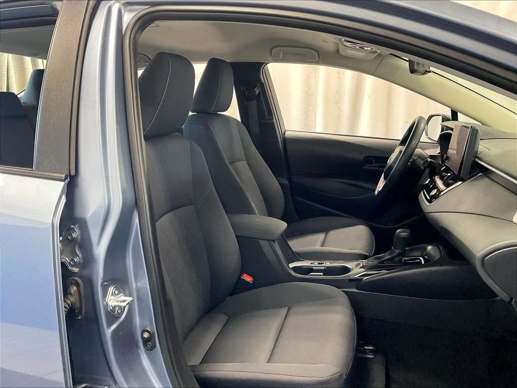 Certified Used 2025 Blue Toyota LE image 11