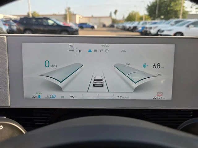 Used 2024 Gray Hyundai SE Standard Range image 20