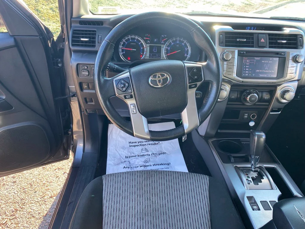Used 2016 Gray Toyota SR5 image 10