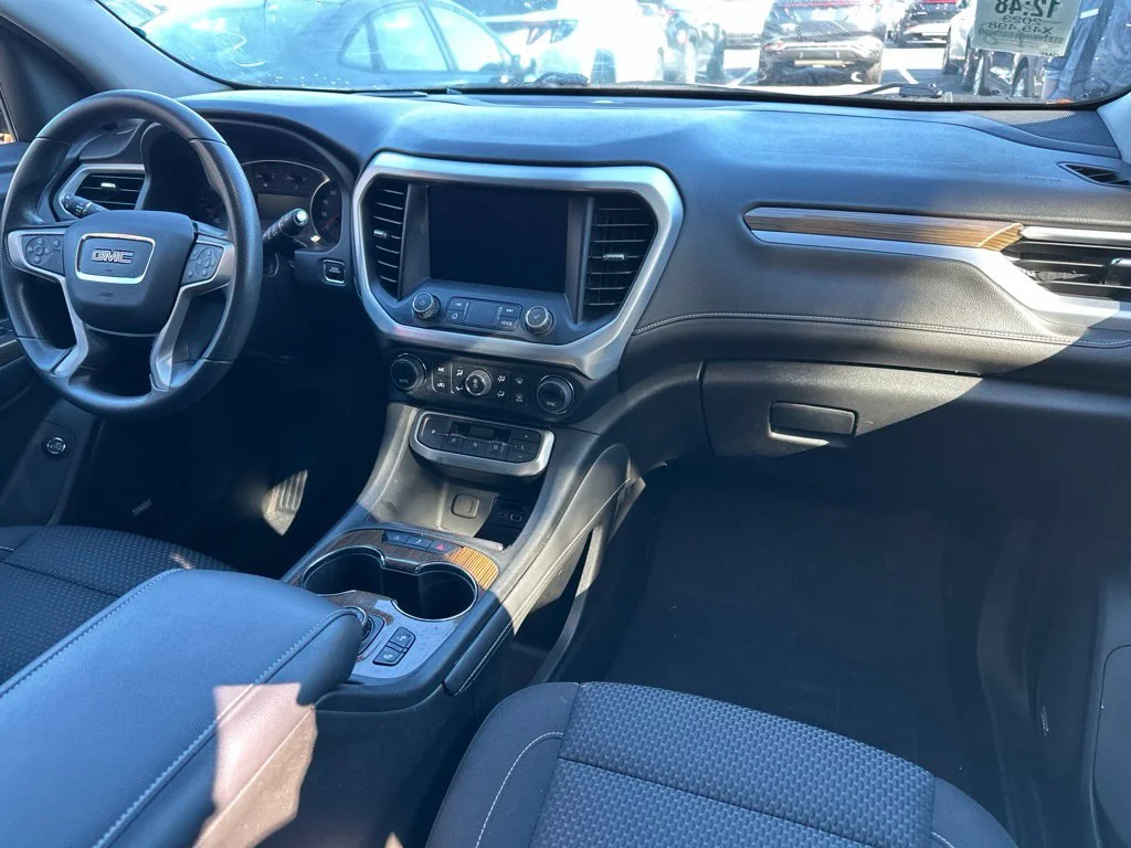 Used 2023 Ebony Twilight Metallic GMC SLE image 6
