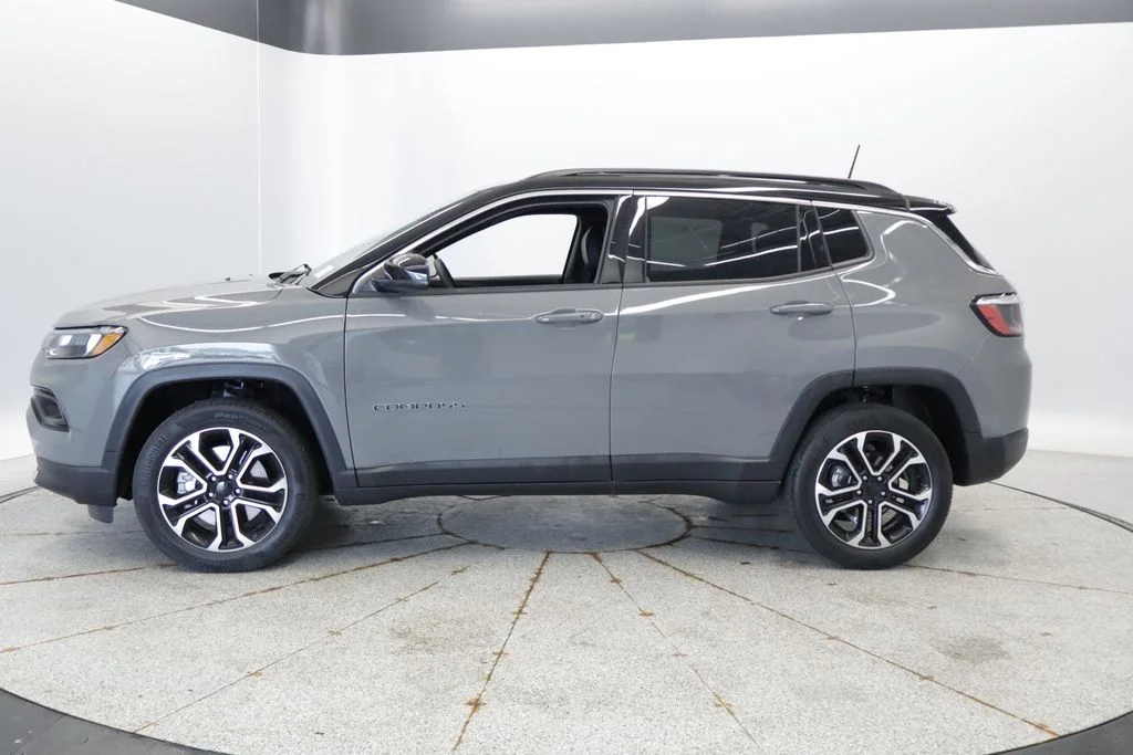 Used 2023 Jeep Compass Limited with VIN 3C4NJDCNXPT521189 for sale in Coon Rapids, Minnesota