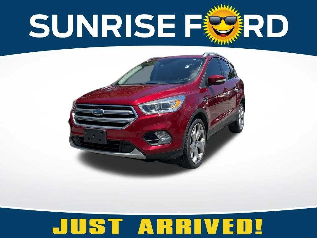2017 Ford Escape Titanium's photo
