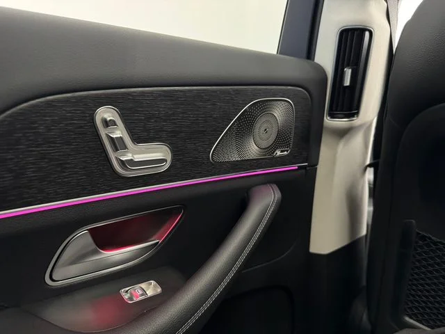 New 2026 MANUFAKTUR Alpine Gray Mercedes-Benz GLS 450 image 36