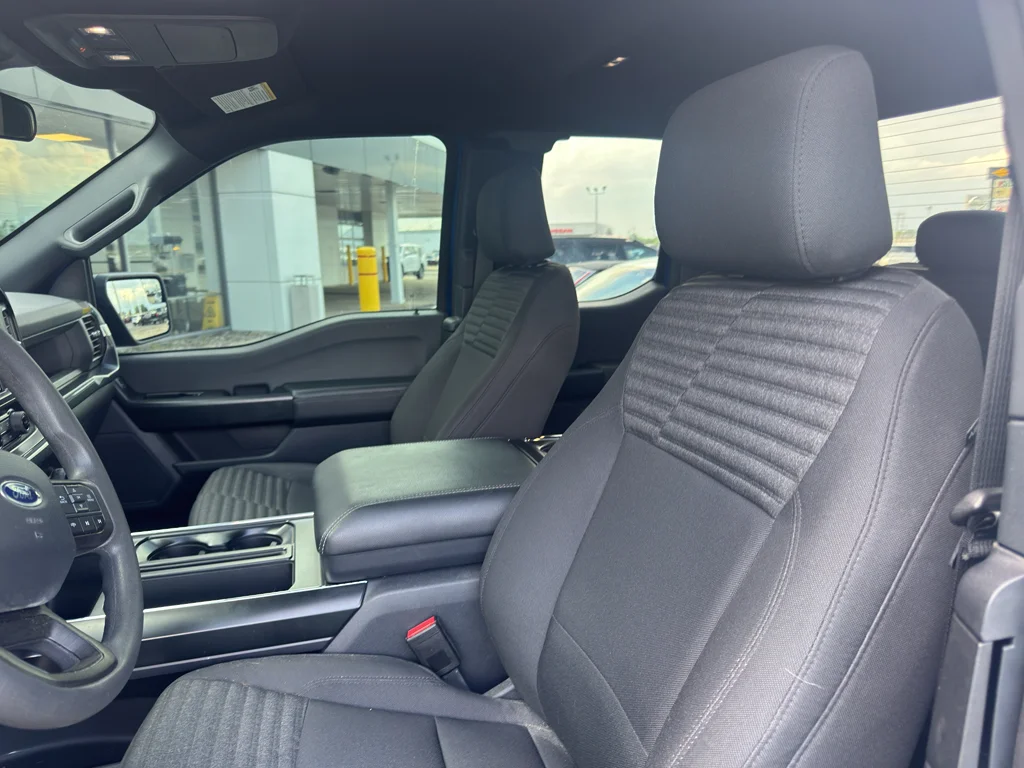 Used 2023 Atlas Blue Metallic Ford XL image 10