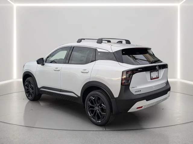 New 2026 Aspen White TriCoat Nissan SR image 3