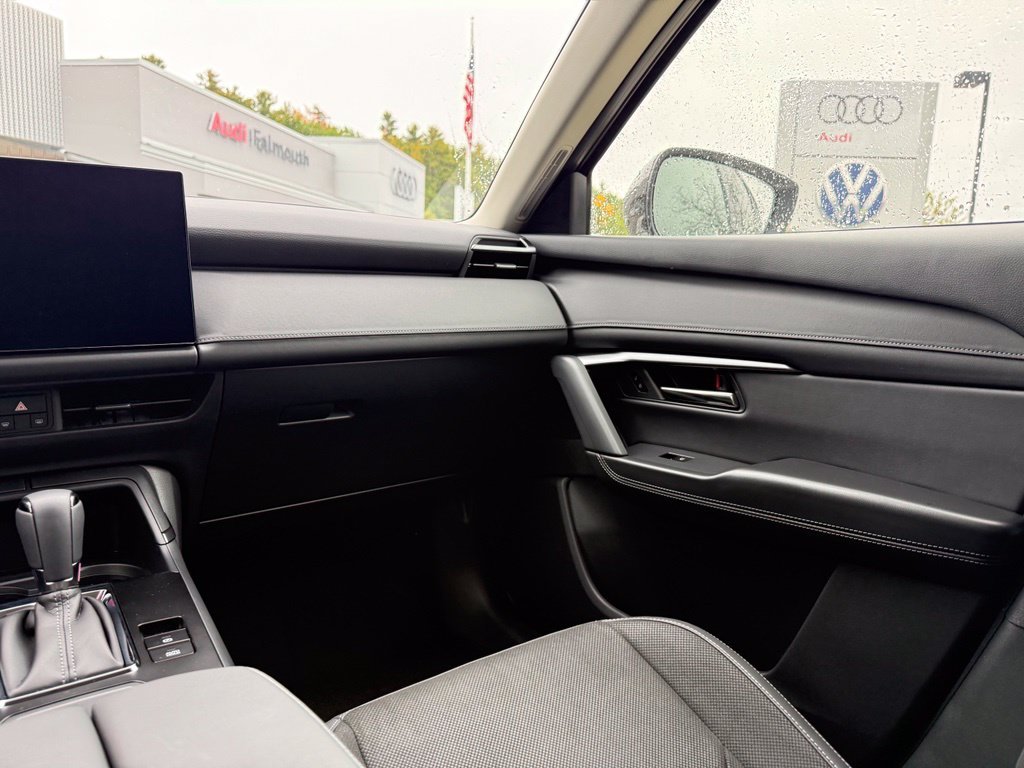 New 2026 White Mazda 2.5 S Select image 35