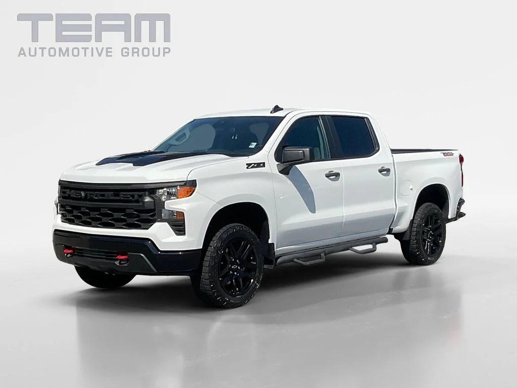 Used 2024 White Chevrolet Custom Trail Boss image 3
