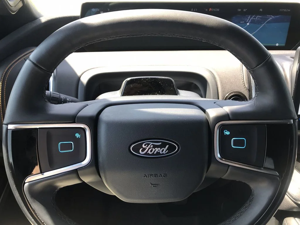 Used 2025 Green Ford Tremor image 14