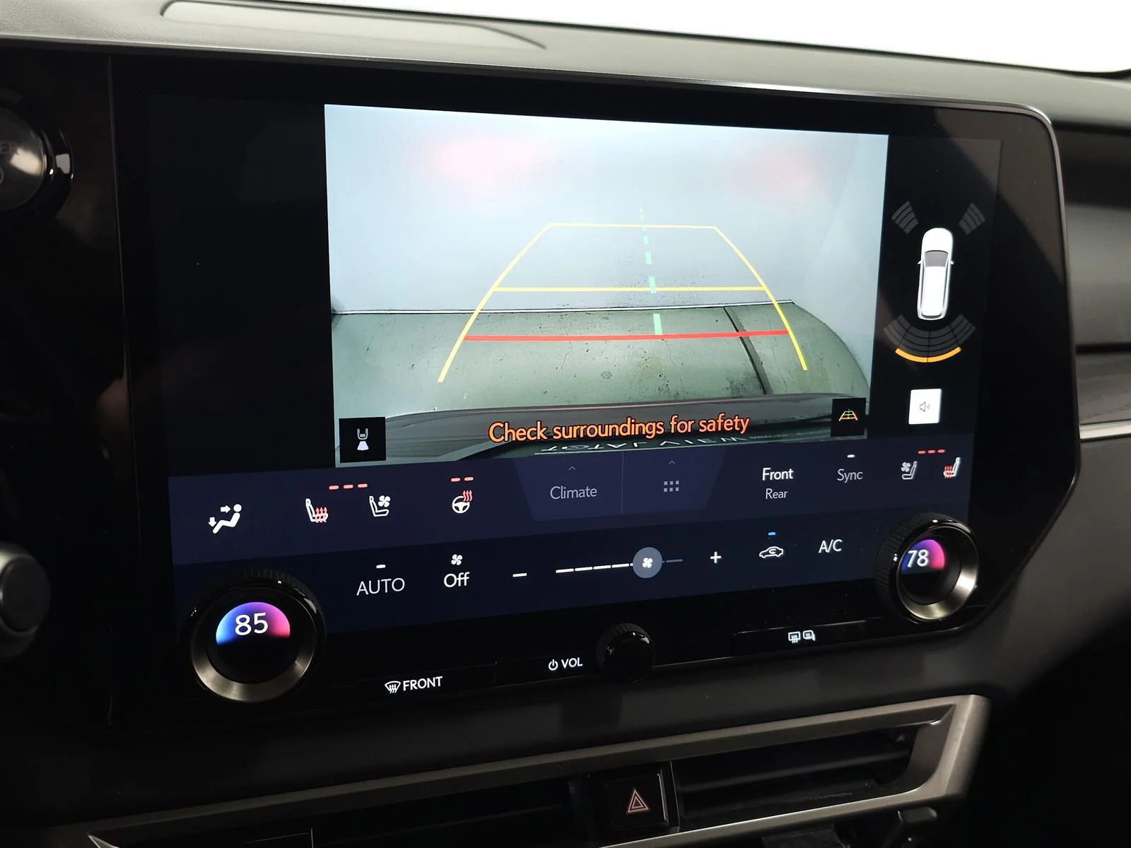 2023 Lexus RX Hybrid 350h - Photo 27