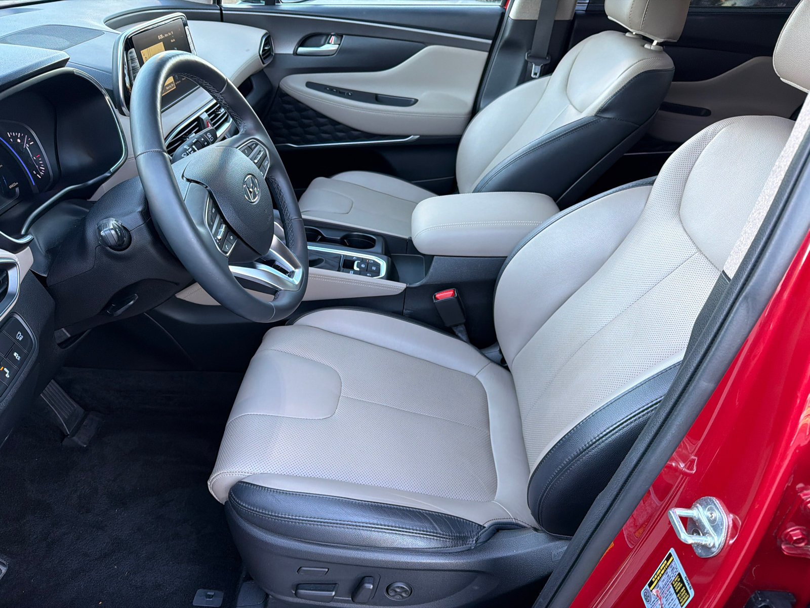 Used 2020 Scarlet Red Hyundai Limited image 9