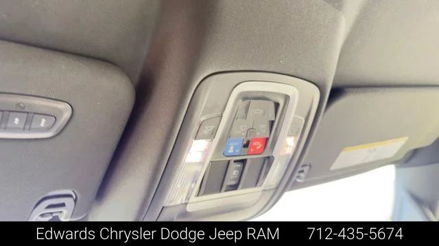 Used 2023 Red Ram Limited image 23