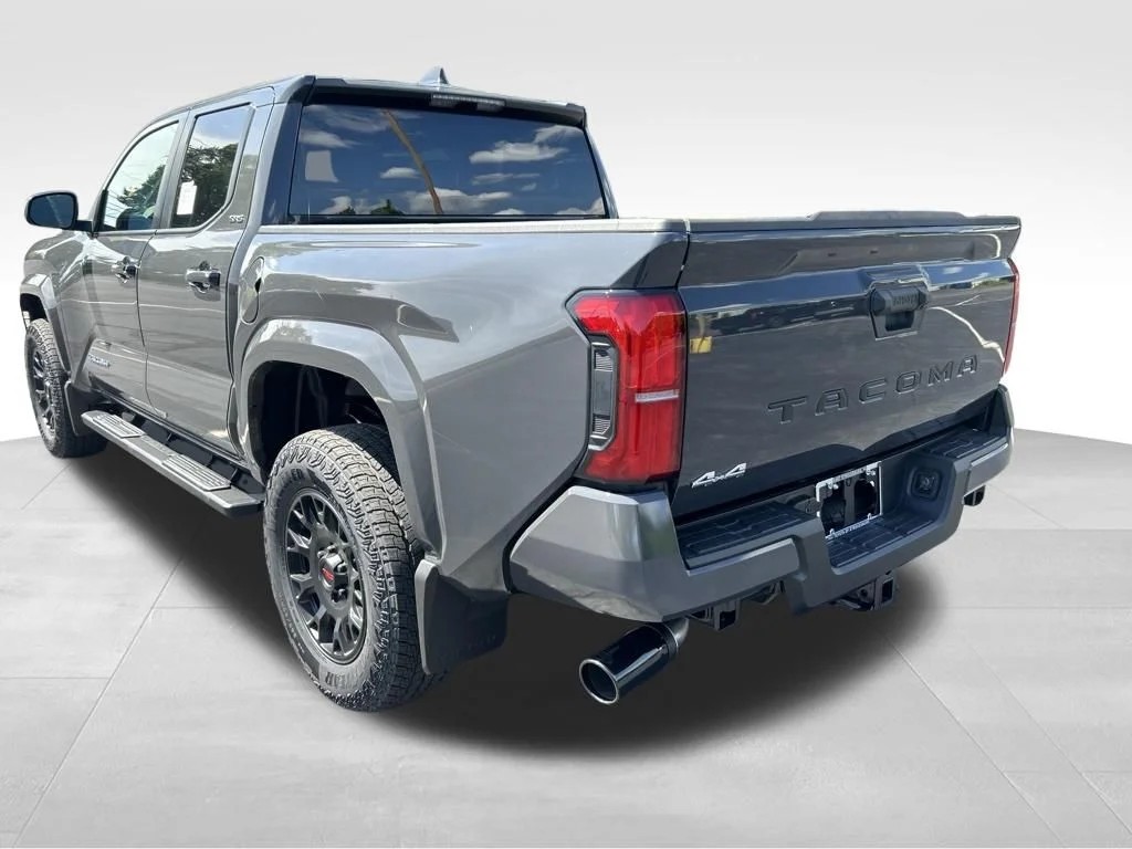 New 2026 Underground Toyota SR5 image 3
