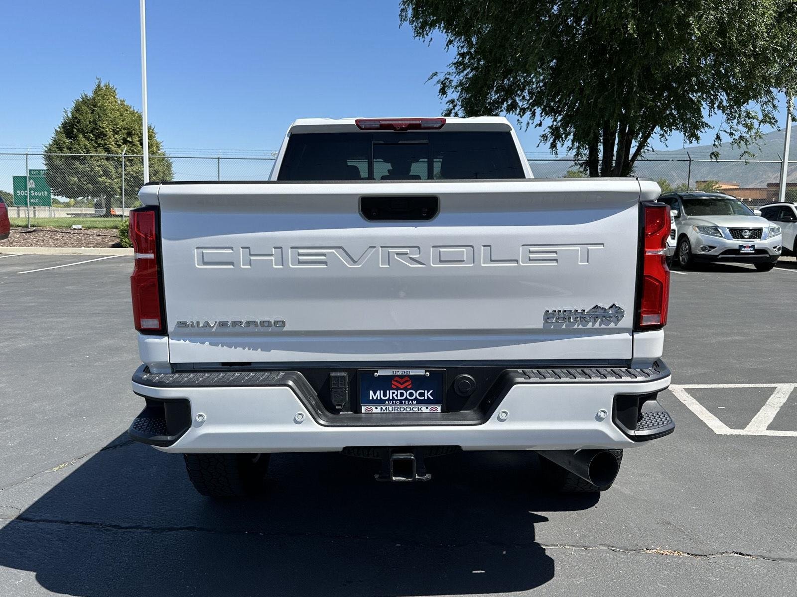 Certified Used 2025 Iridescent Pearl Tricoat Chevrolet High Country image 10