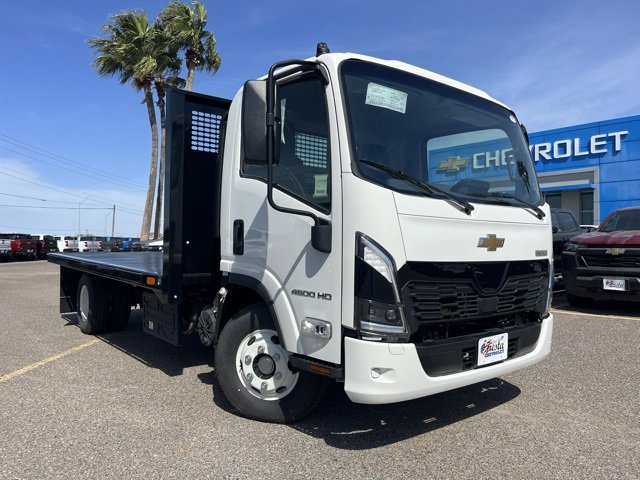 New 2025 Chevrolet Low Cab Forward 5500 XD Regular Cab in Edinburg