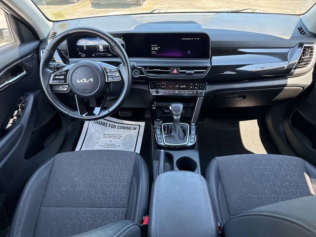 Certified Used 2024 White Kia S image 20